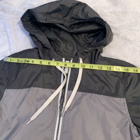 Zine windbreaker size medium - Picture 4 of 8